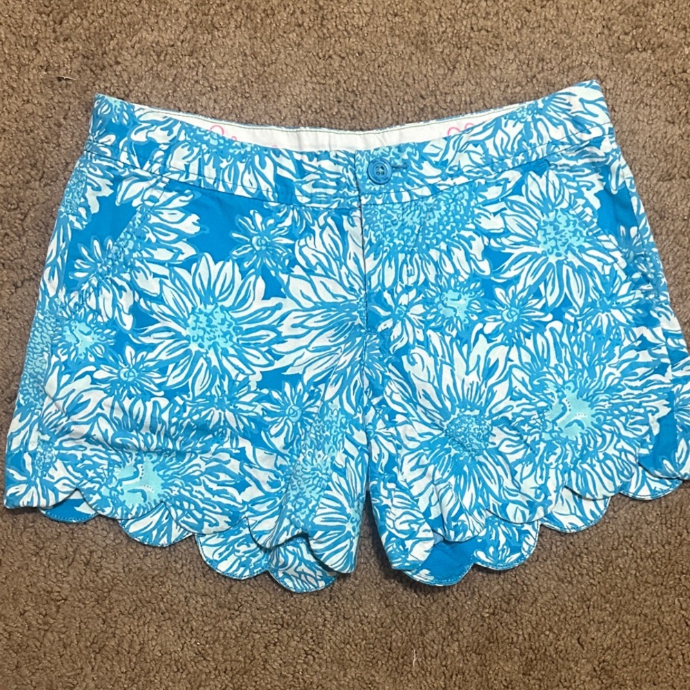 Lilly Pulitzer Blue Floral Women's Shorts